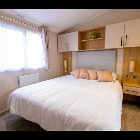 ホテル 35 Redwood - Beauport Park, ヘイスティングス エクステリア 写真