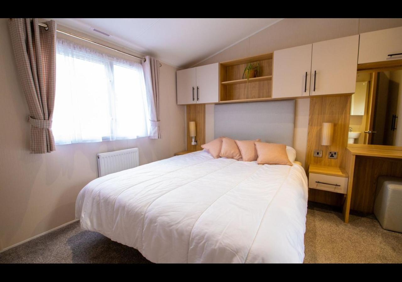 ホテル 35 Redwood - Beauport Park, ヘイスティングス エクステリア 写真